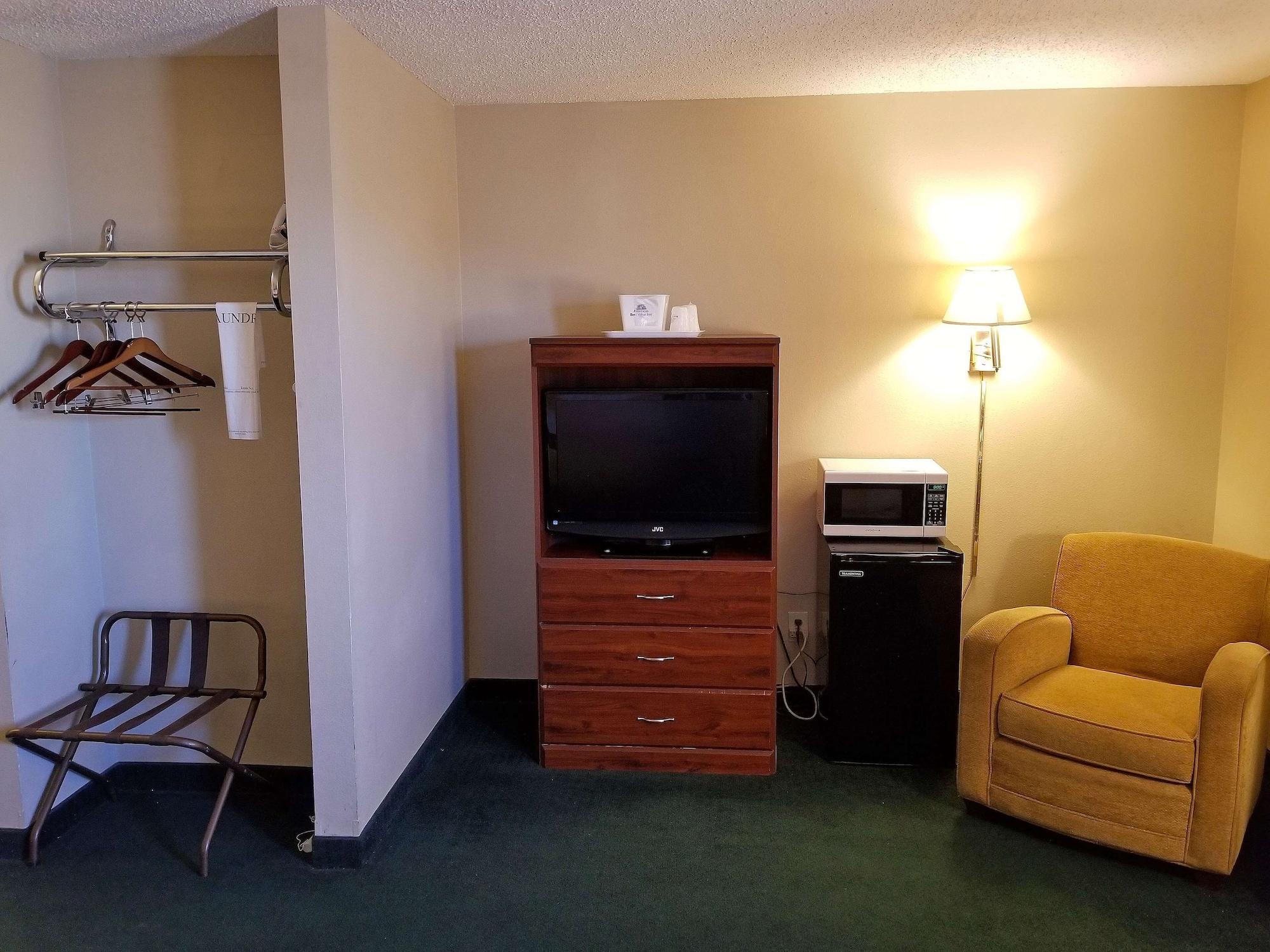 Americas Best Value Inn St. Louis / South Mehlville Bagian luar foto
