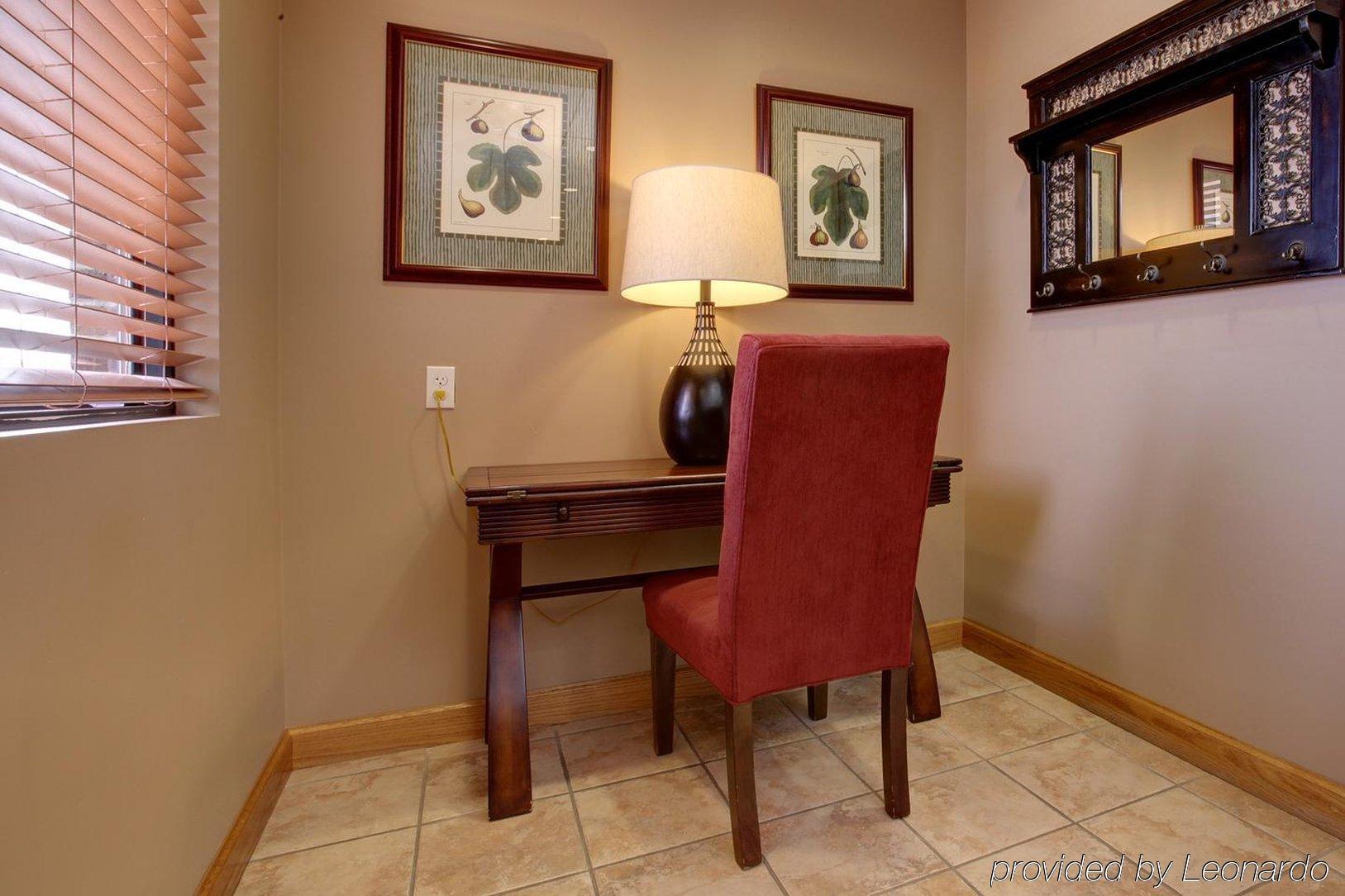 Americas Best Value Inn St. Louis / South Mehlville Ruang foto