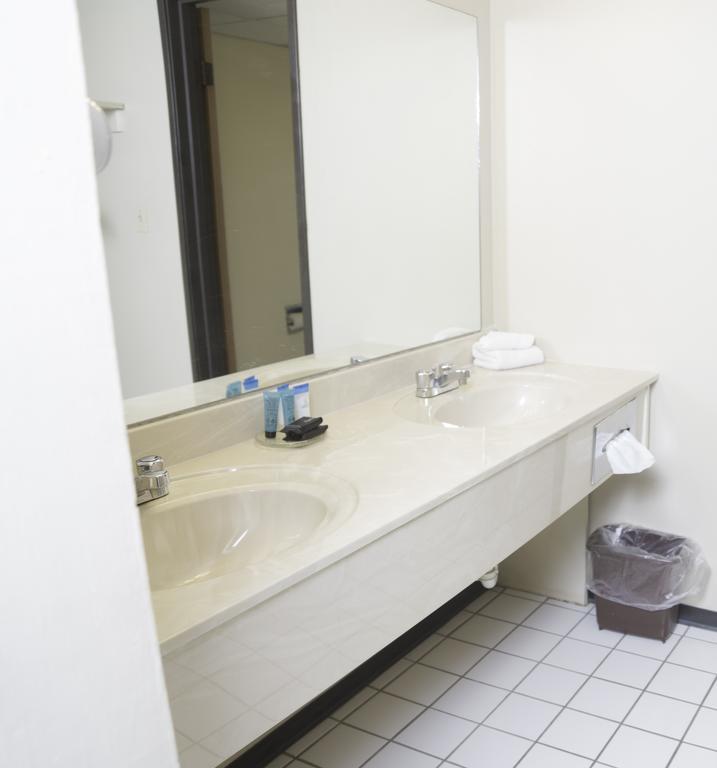 Americas Best Value Inn St. Louis / South Mehlville Bagian luar foto