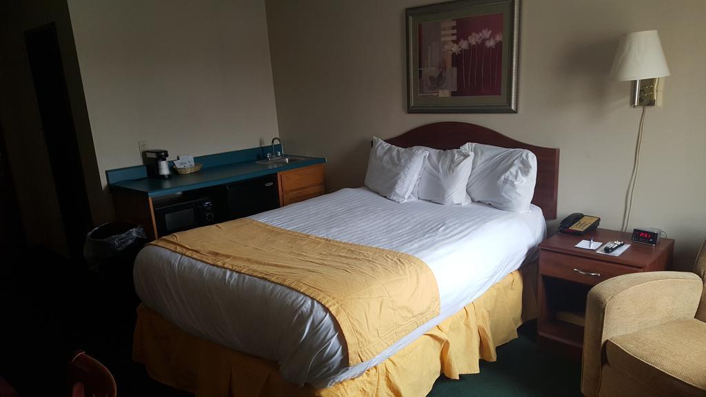 Americas Best Value Inn St. Louis / South Mehlville Bagian luar foto