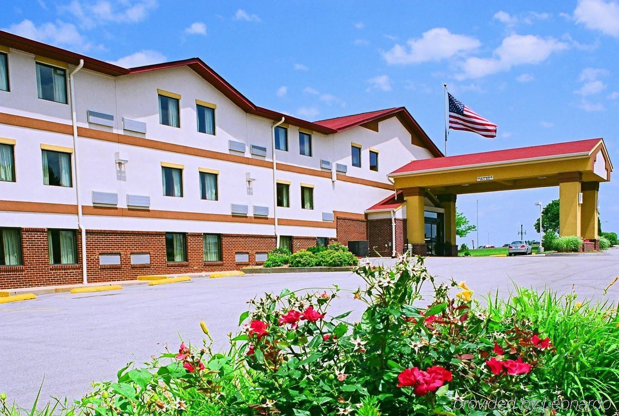 Americas Best Value Inn St. Louis / South Mehlville Bagian luar foto