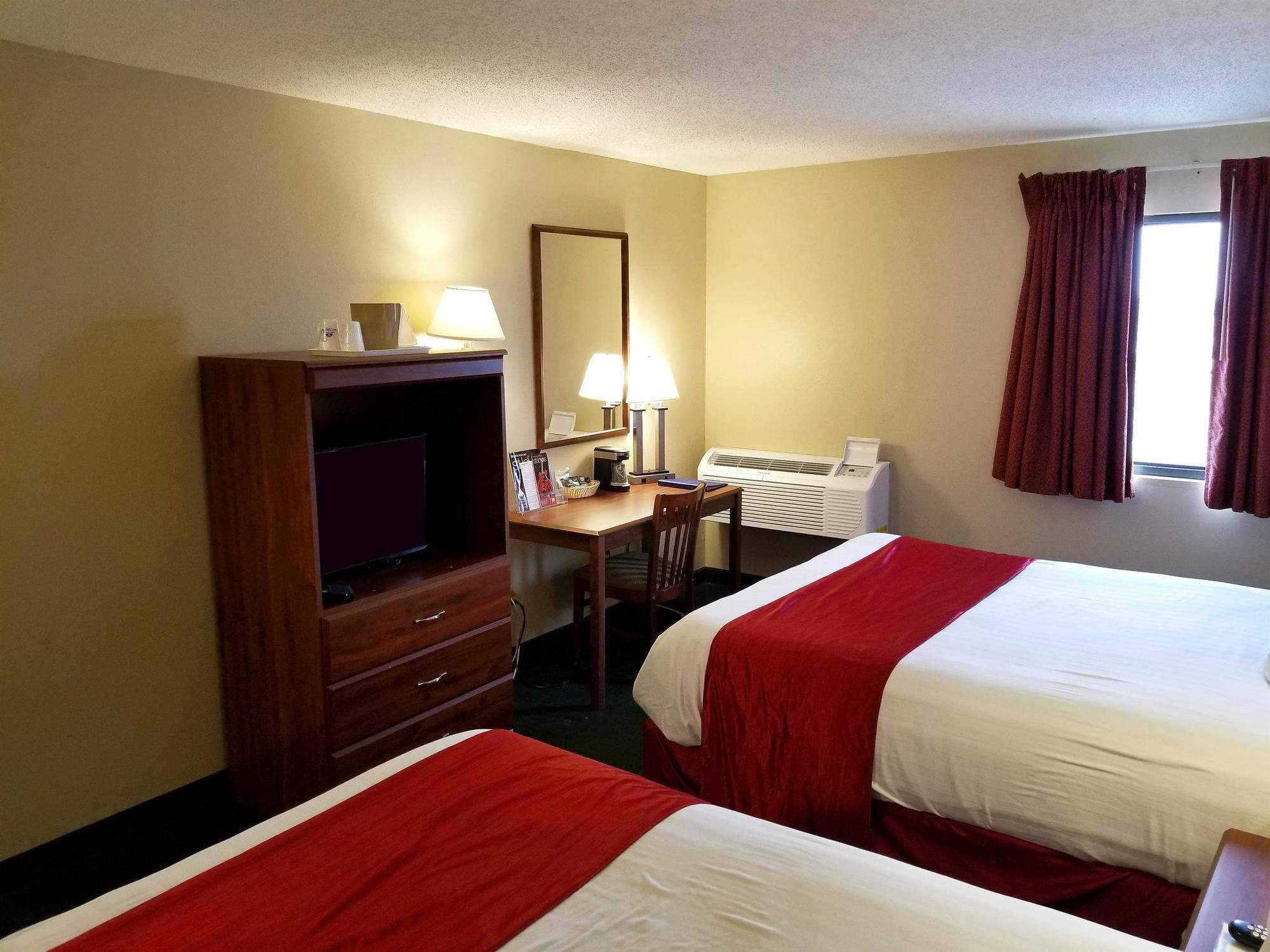 Americas Best Value Inn St. Louis / South Mehlville Bagian luar foto
